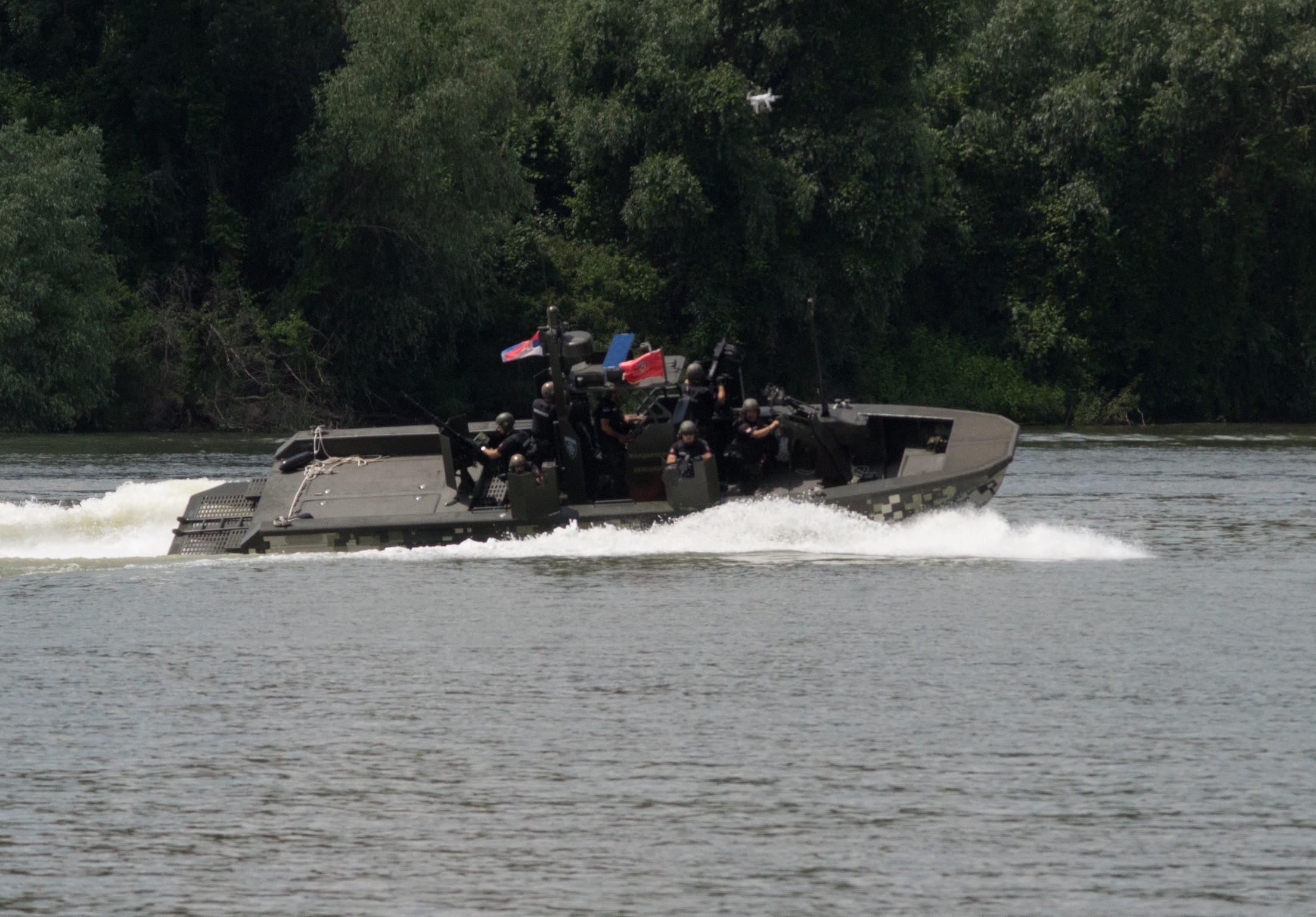 Fast multi-role boats | Yugoimport